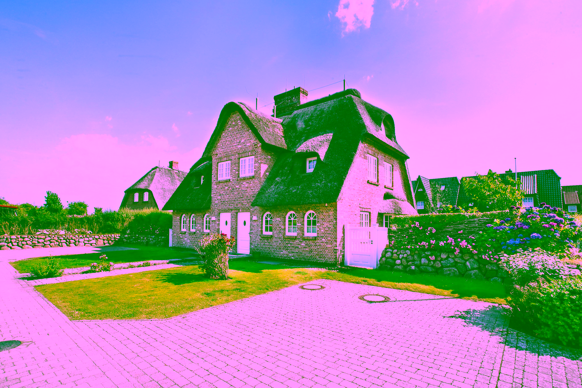 Haushälfte unter Reet in schöner Lage von Wenningstedt - Bild (17564)