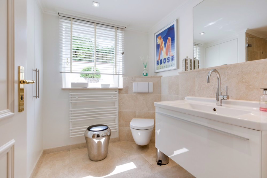 Bild - Luxuriöse Haushälfte in ruhiger Sackgassenlage nahe dem Wattenmeer