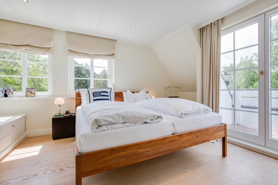 Bild - Luxuriöse Haushälfte in ruhiger Sackgassenlage nahe dem Wattenmeer