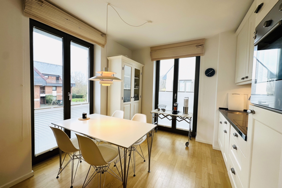 Bild - Sehr schöne 3 Zimmer-Wohnung in zentraler Lage von Wenningstedt in Dorfteichnähe