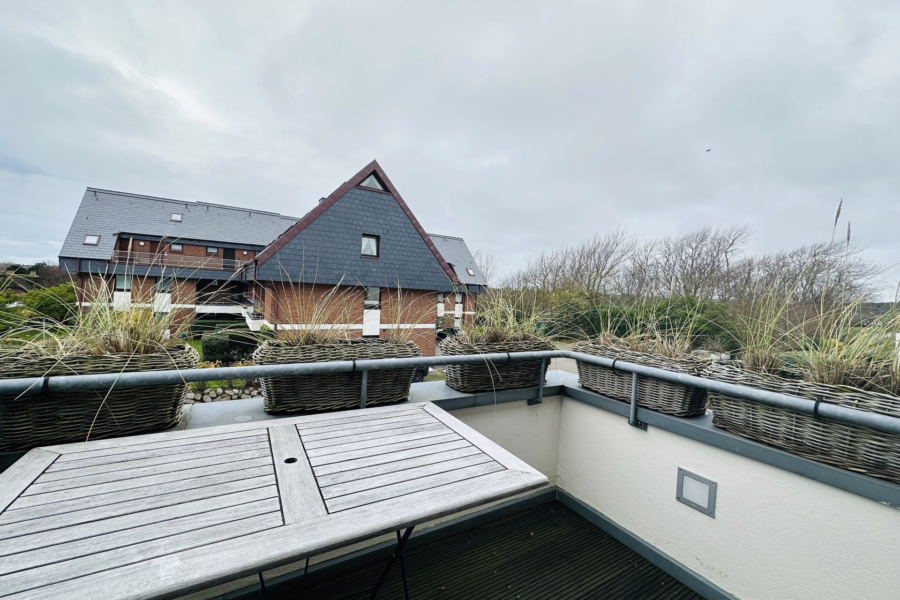 Bild - Sehr schöne 3 Zimmer-Wohnung in zentraler Lage von Wenningstedt in Dorfteichnähe