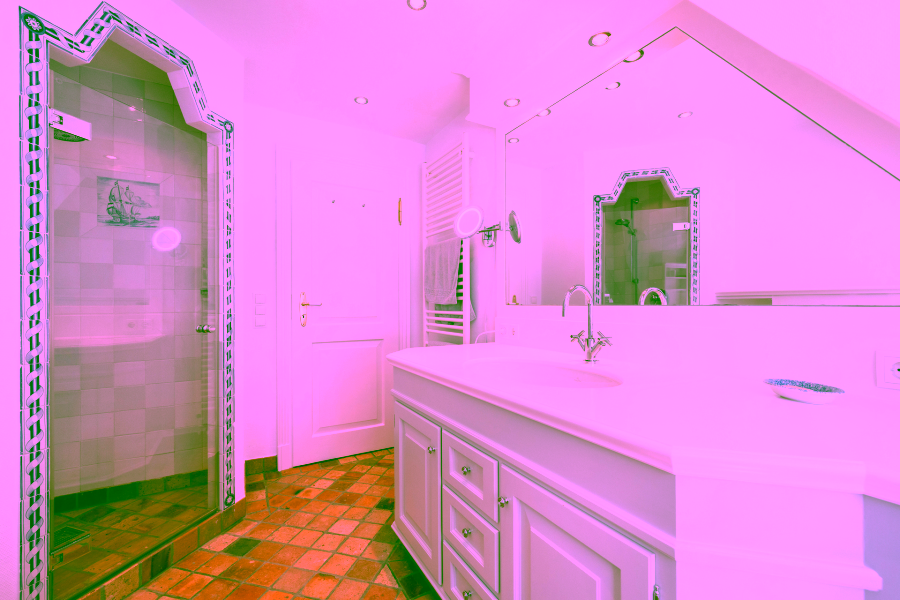 Bild - Großzügige Doppelhaushälfte unter Reet mit Einzelhauscharakter in Kampen