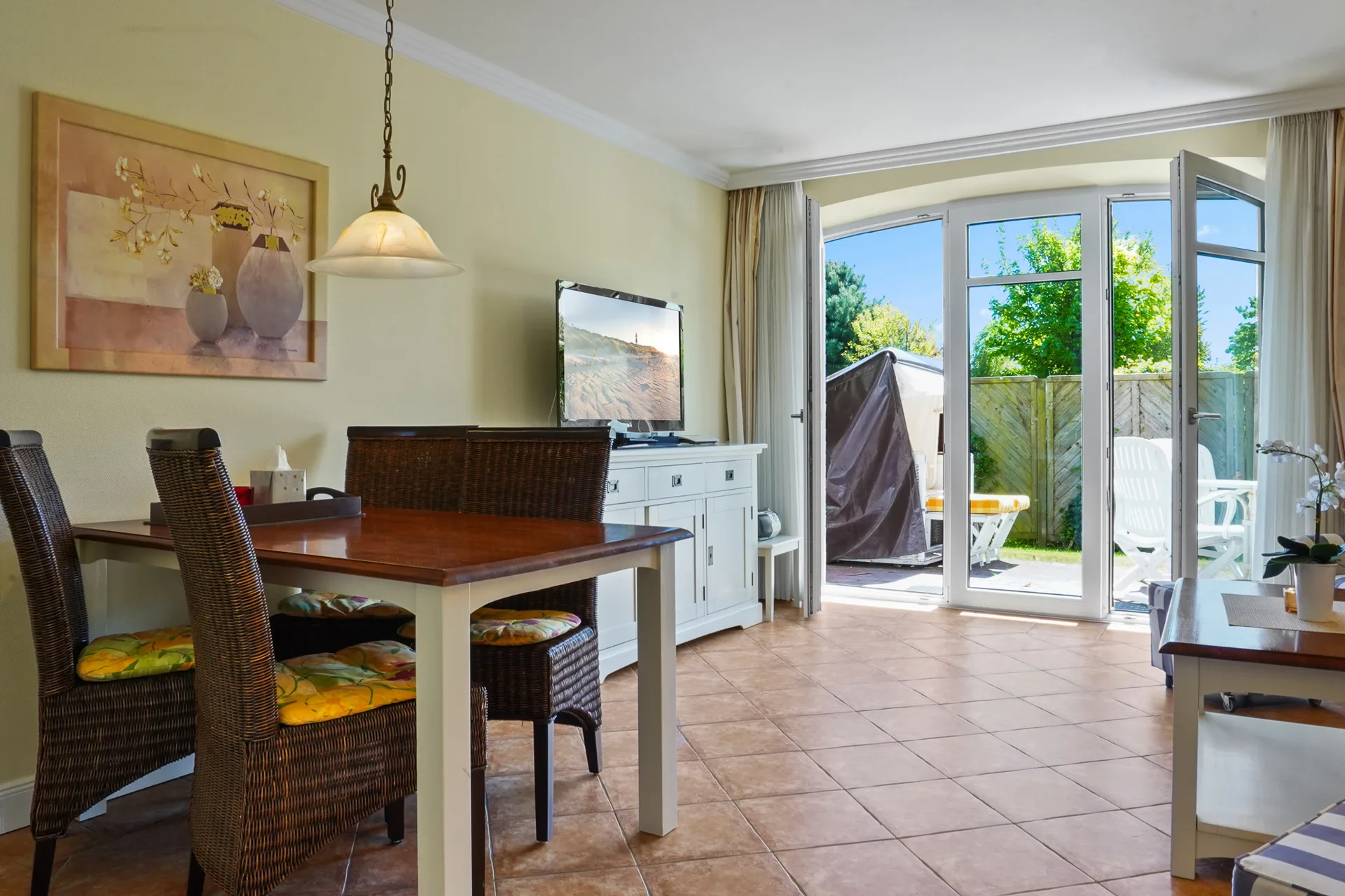 Bild - Schmucke genehmigte Ferienwohnung in begehrter Lage von Westerland