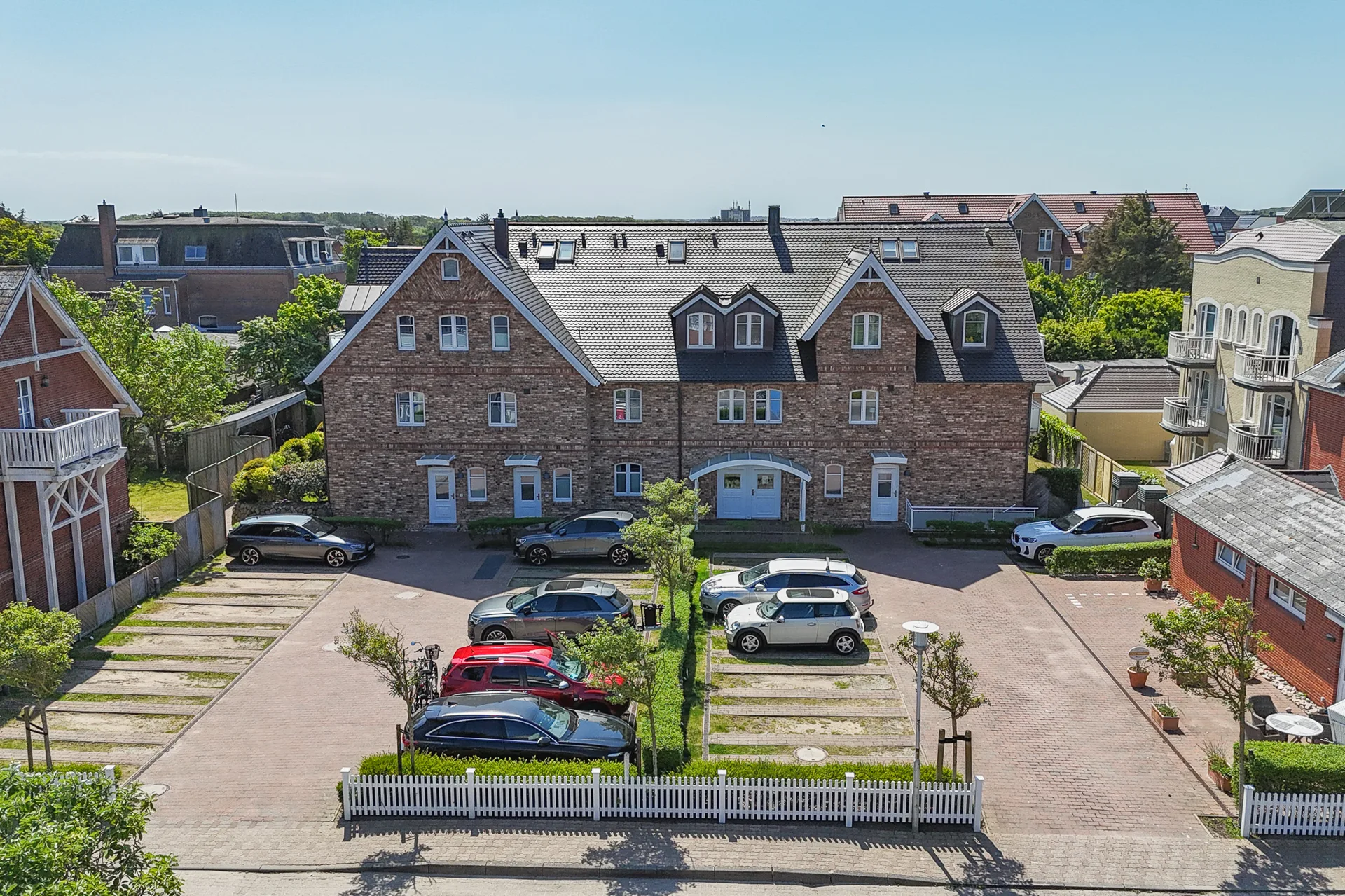 Bild - Schmucke genehmigte Ferienwohnung in begehrter Lage von Westerland