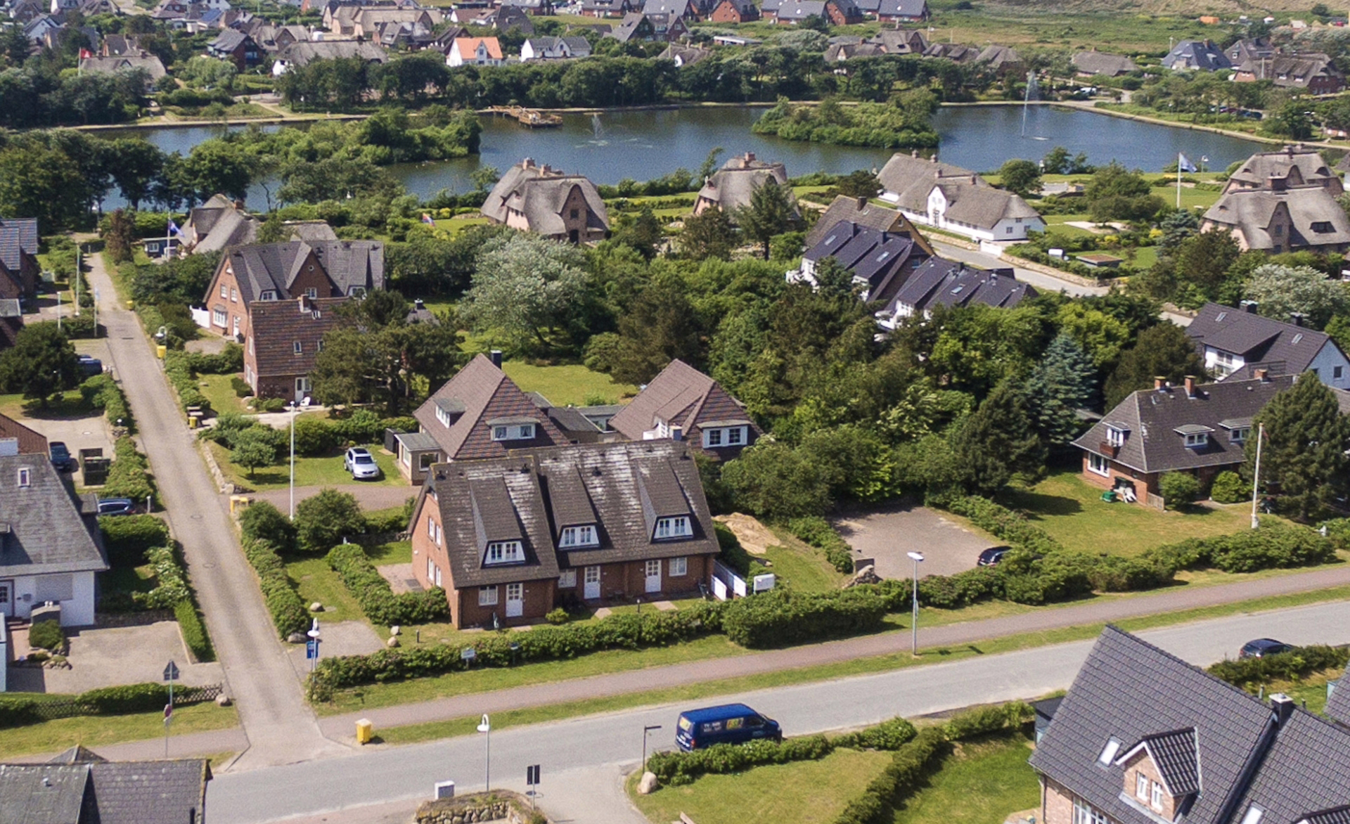 Bild - Ruhige 3-Zimmer-Wohnung am Dorfteich in Wenningstedt
