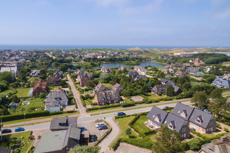 Bild - Ruhige 3-Zimmer-Wohnung am Dorfteich in Wenningstedt