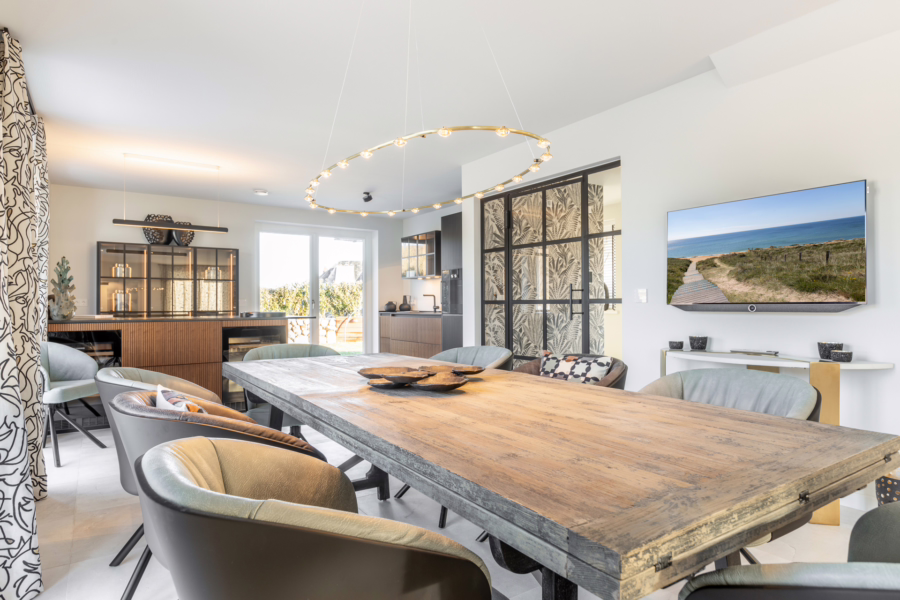 Bild - Neubau – Einzelhaus unter Reet direkt hinter dem Kliff mit Meerblick