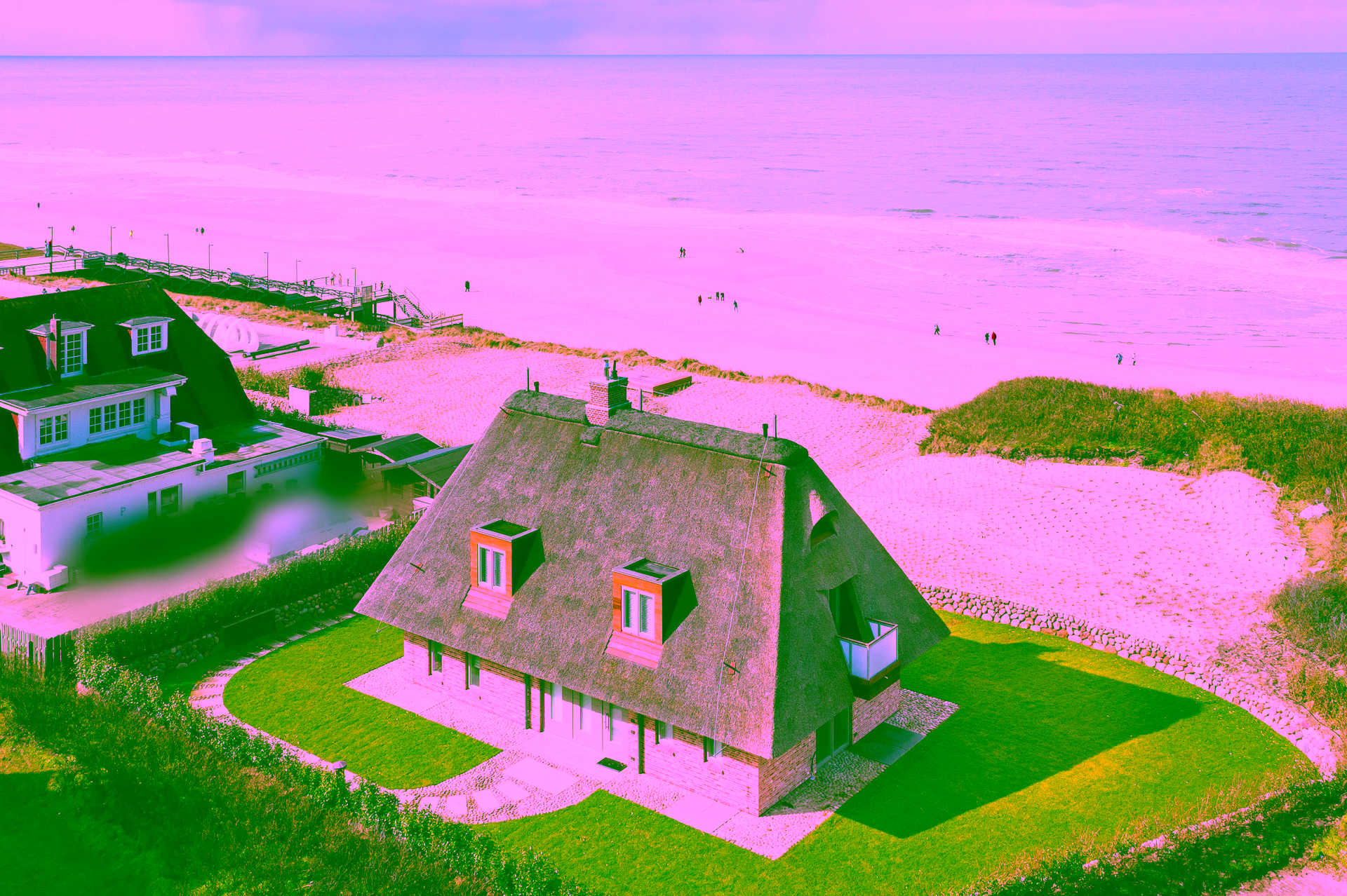 Neubau – Einzelhaus unter Reet direkt hinter dem Kliff mit Meerblick - Titelbild (17425)