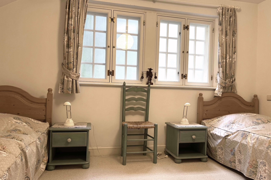 Bild - Charmantes Reethausteil mit unverbaubarem Blick über die Heidefläche in Kampen