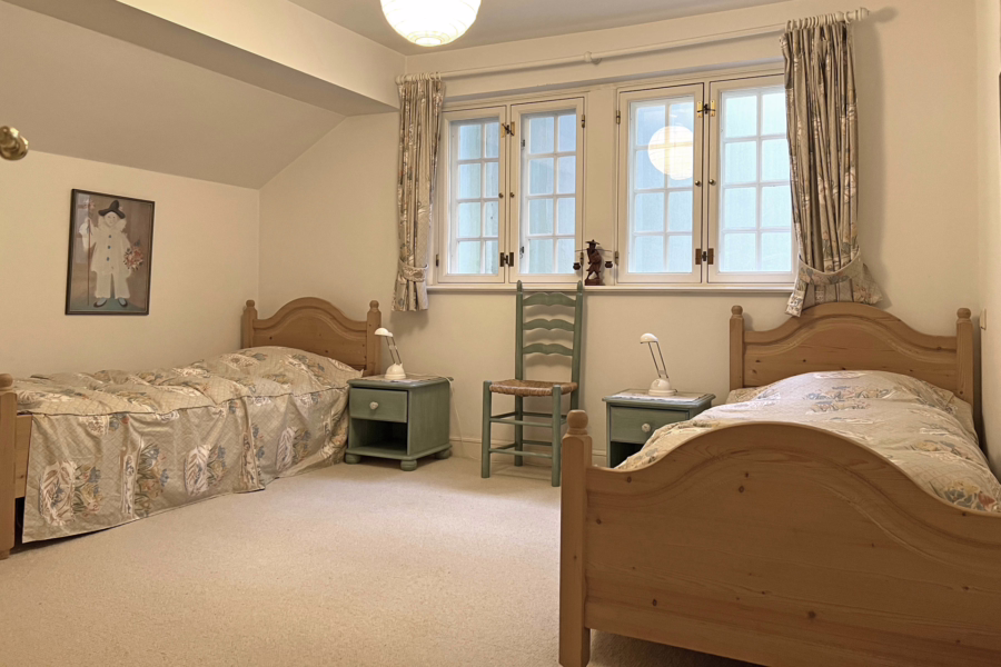 Bild - Charmantes Reethausteil mit unverbaubarem Blick über die Heidefläche in Kampen