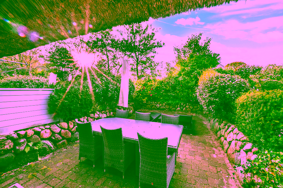 Bild - Schönes Hausteil unter Reet in Keitum