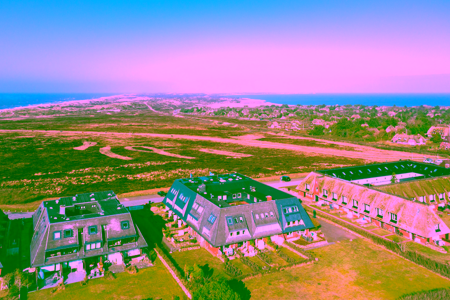 Bild - Tolles Appartement mit einmaligem Meer-und Heideblick in bester Lage von Kampen