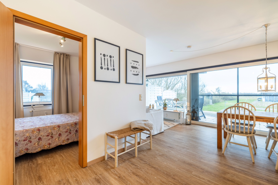 Bild - Schöne 3 Zimmer Erdgeschosswohnung mit herrlichem Blick über die Morsumer Wiesen