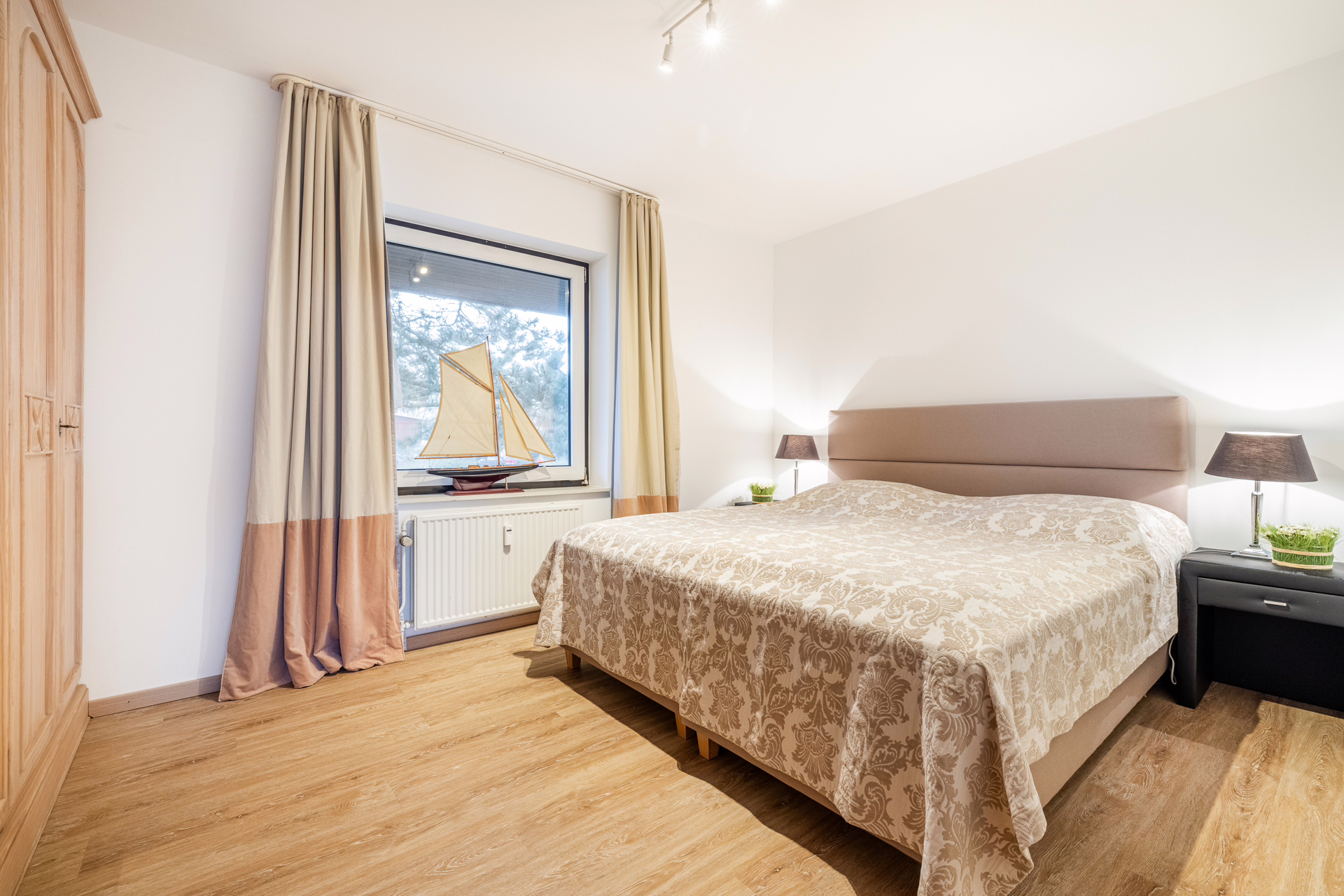 Bild - Schöne 3 Zimmer Erdgeschosswohnung mit herrlichem Blick über die Morsumer Wiesen