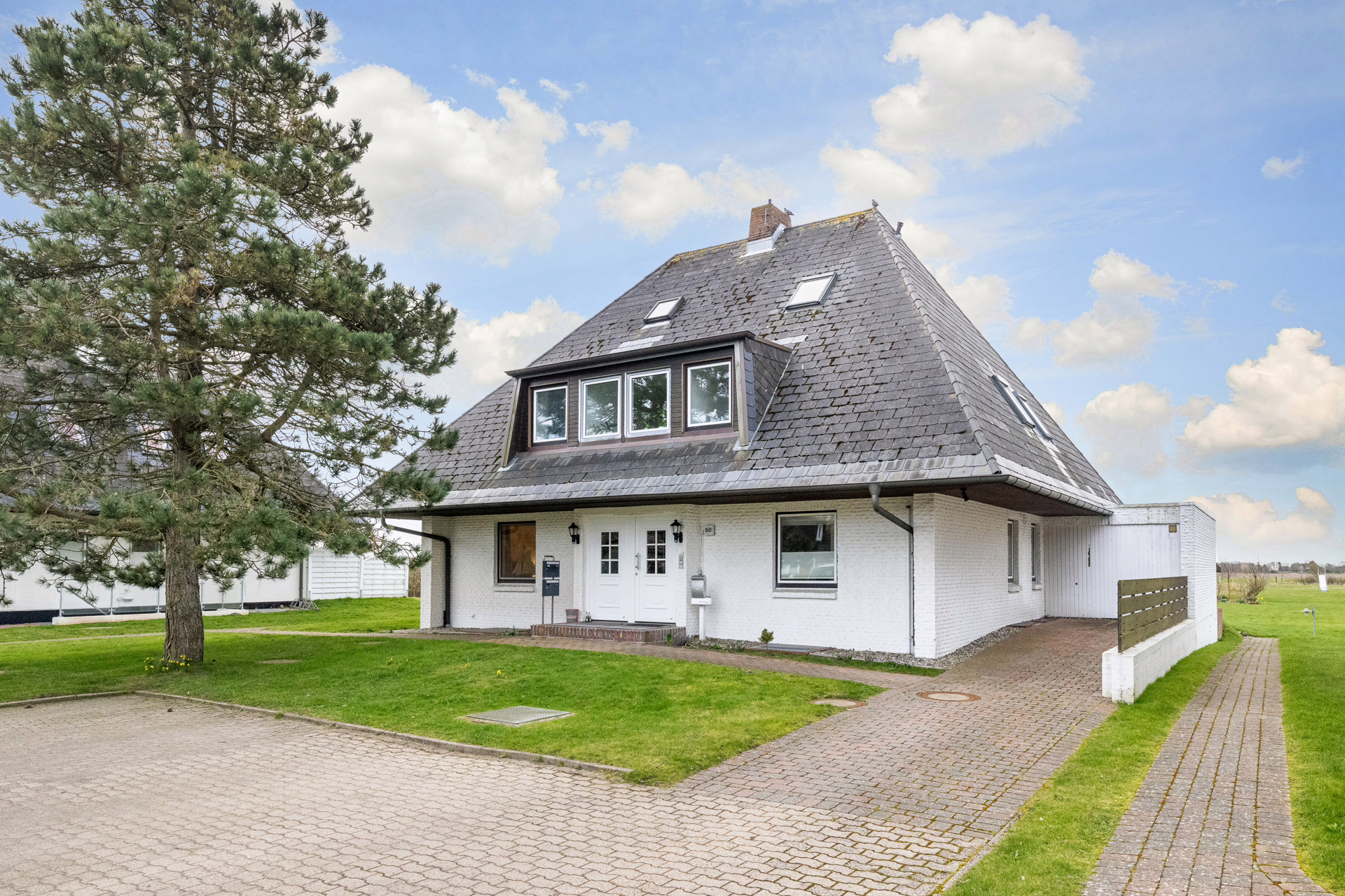 Bild - Schöne 3 Zimmer Erdgeschosswohnung mit herrlichem Blick über die Morsumer Wiesen