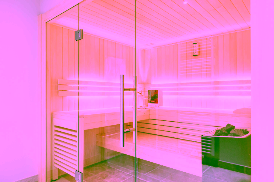 Bild - Großzügiges Neubau-Doppelhaus unter Reet in toller Lage von Wenningstedt