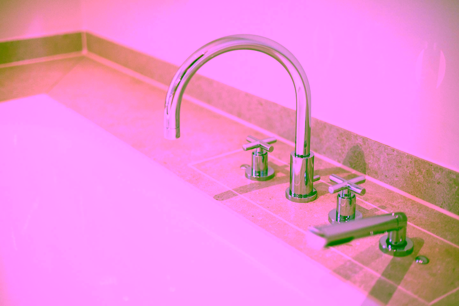 Bild - Großzügiges Neubau-Doppelhaus unter Reet in toller Lage von Wenningstedt