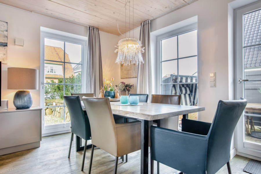 Bild - Neuwertige Doppelhaushälfte in stadt- und strandnaher Lage -Dauerwohnung-