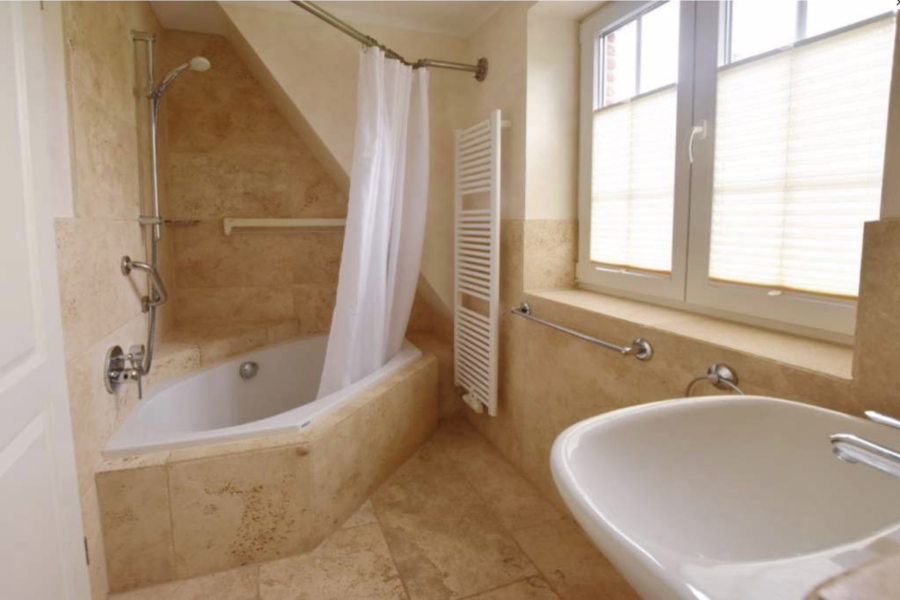 Bild - Strandnahes Einzelhaus in ruhiger Lage von Westerland