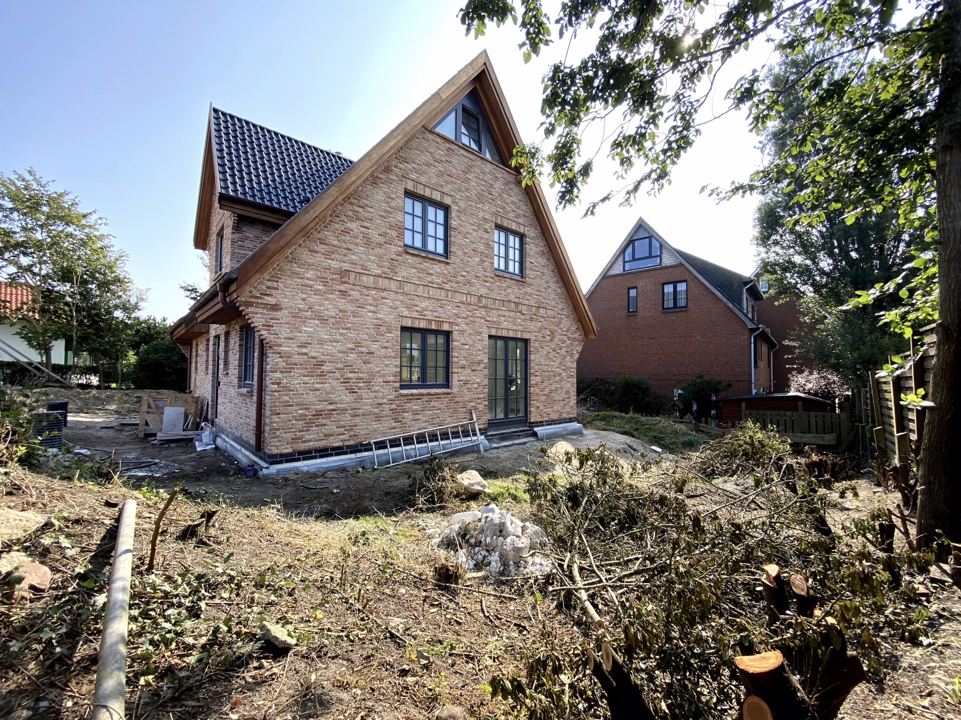 Bild - Neubau-Einzelhaus (DauWo) im Dorfkern von List