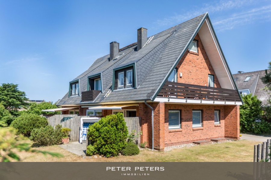 Titelbild - Helle, gepflegte 2-Zimmer-Dachgeschosswohnung in Wenningstedt