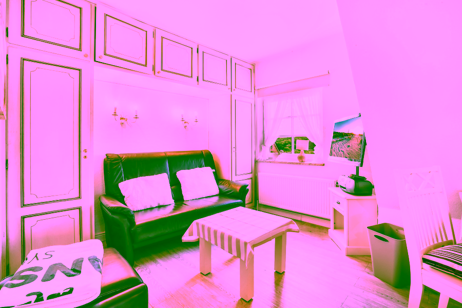 Bild - Reetgedecktes Mehrfamilienhaus in Strandnaher Lage