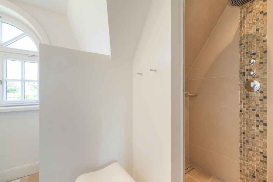 Bild - Reetgedecktes Mehrfamilienhaus in Strandnaher Lage