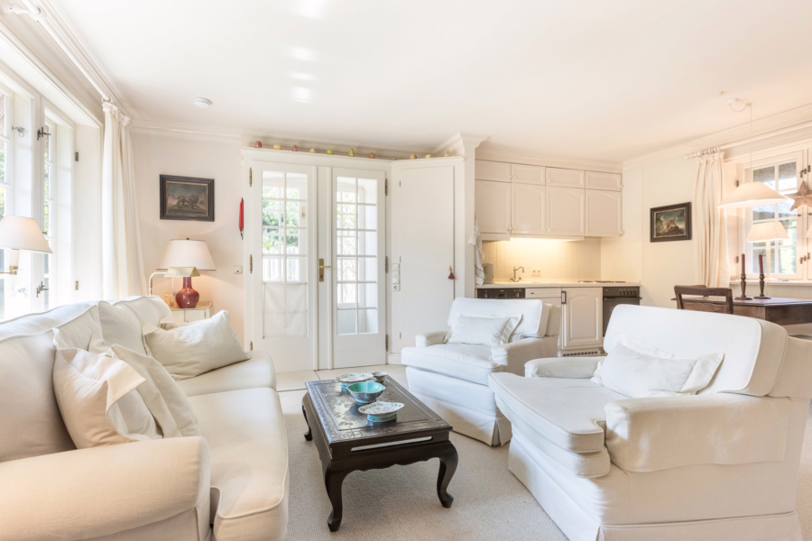 Bild - Schönes Friesenhausteil unter Reet in ruhiger Lage von Kampen