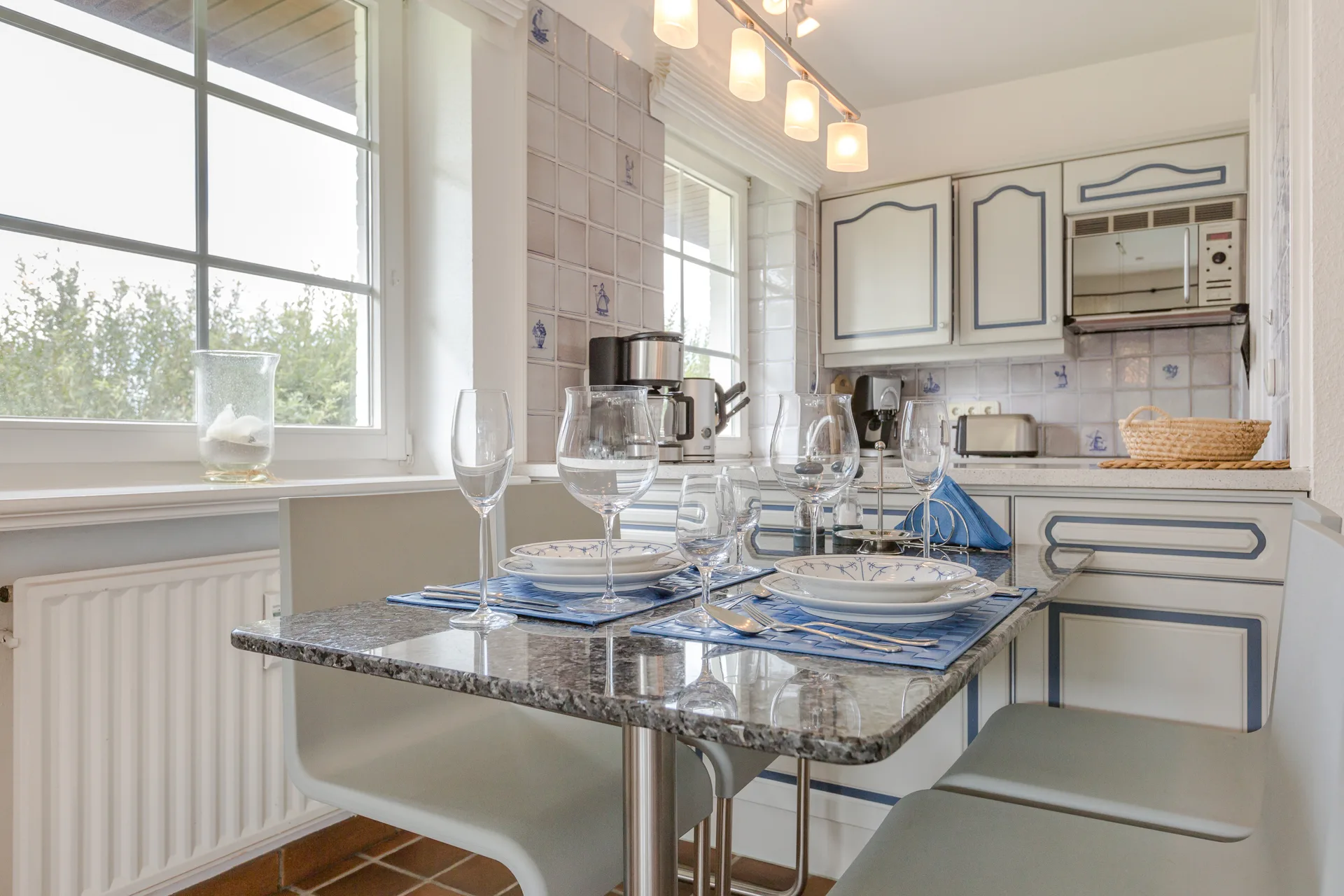 Bild - Charmante Erdgeschosswohnung zwischen Weststrand und Dorfteich mit sonniger Terrasse