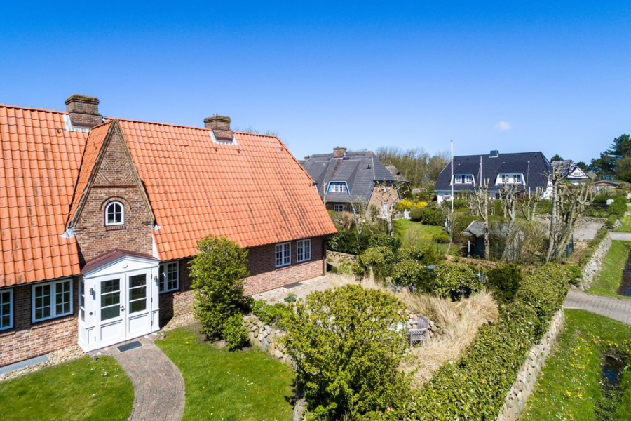 Bild - Charmante Haushälfte in wattnaher Lage von Morsum