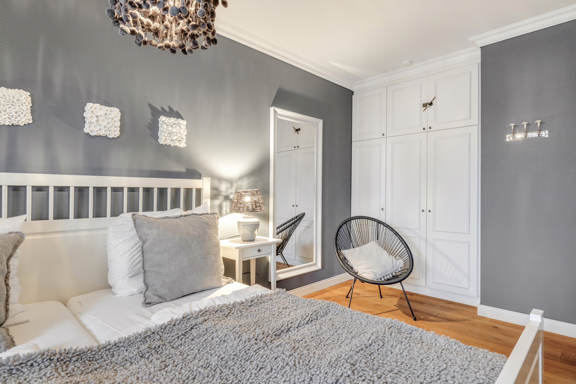 Bild - Stilvolle Dachgeschoss Wohnung mit Balkon