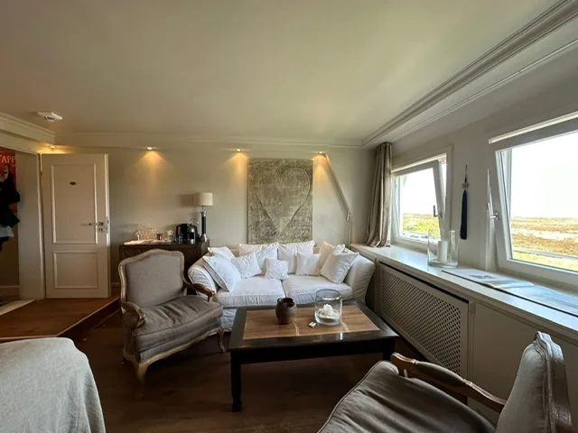 Bild - Tolles Appartement mit einmaligem Meer-und Heideblick in bester Lage von Kampen