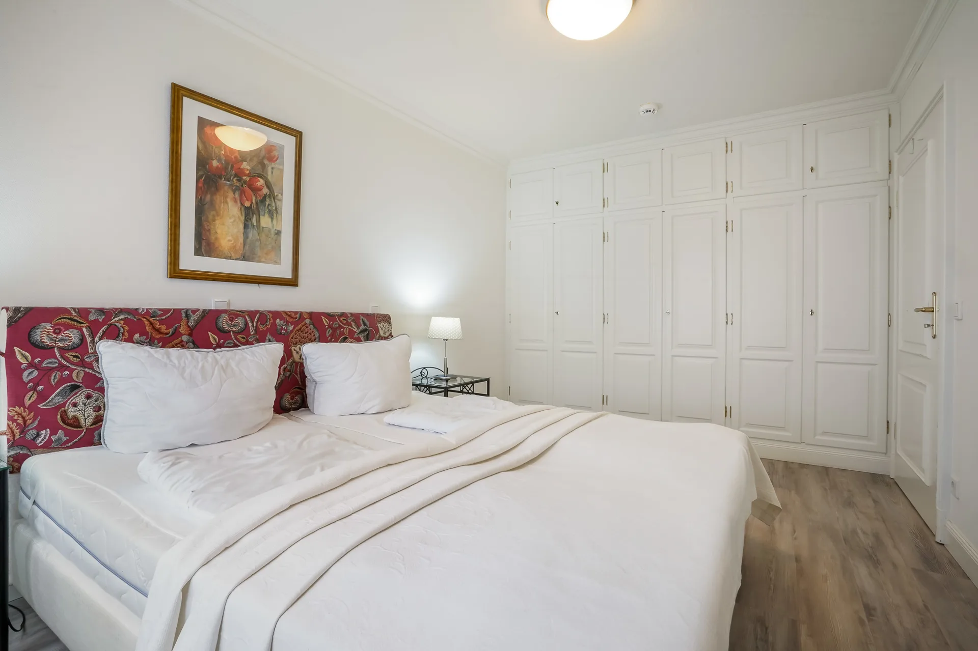 Bild - Zwei Zimmer Wohnung im Herzen von Westerland mit Fahrstuhl, Tiefgarage und Wellnessbereich