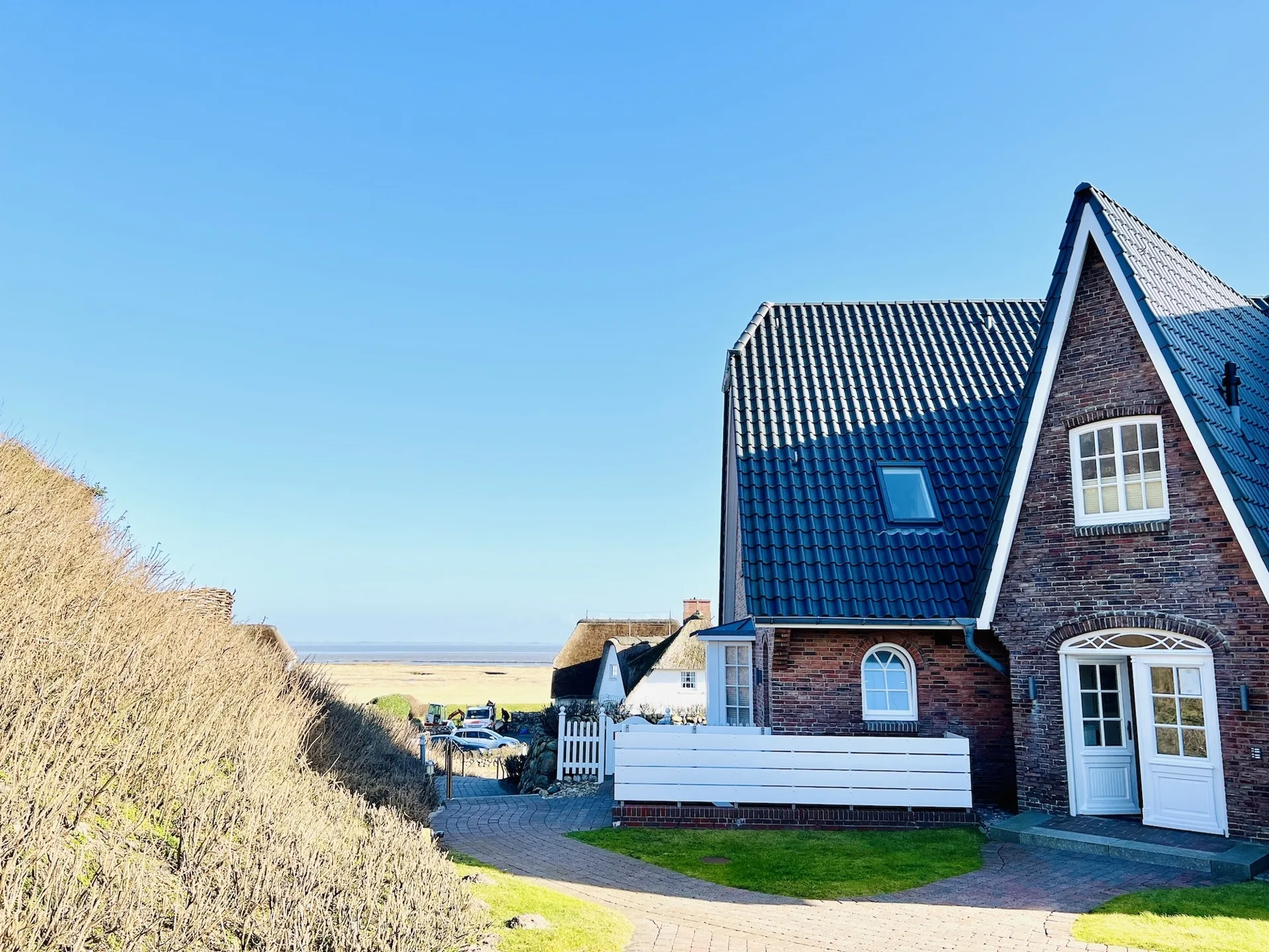 Bild - Erdgeschosswohnung auf einer Düne mit Blick über das Wattenmeer