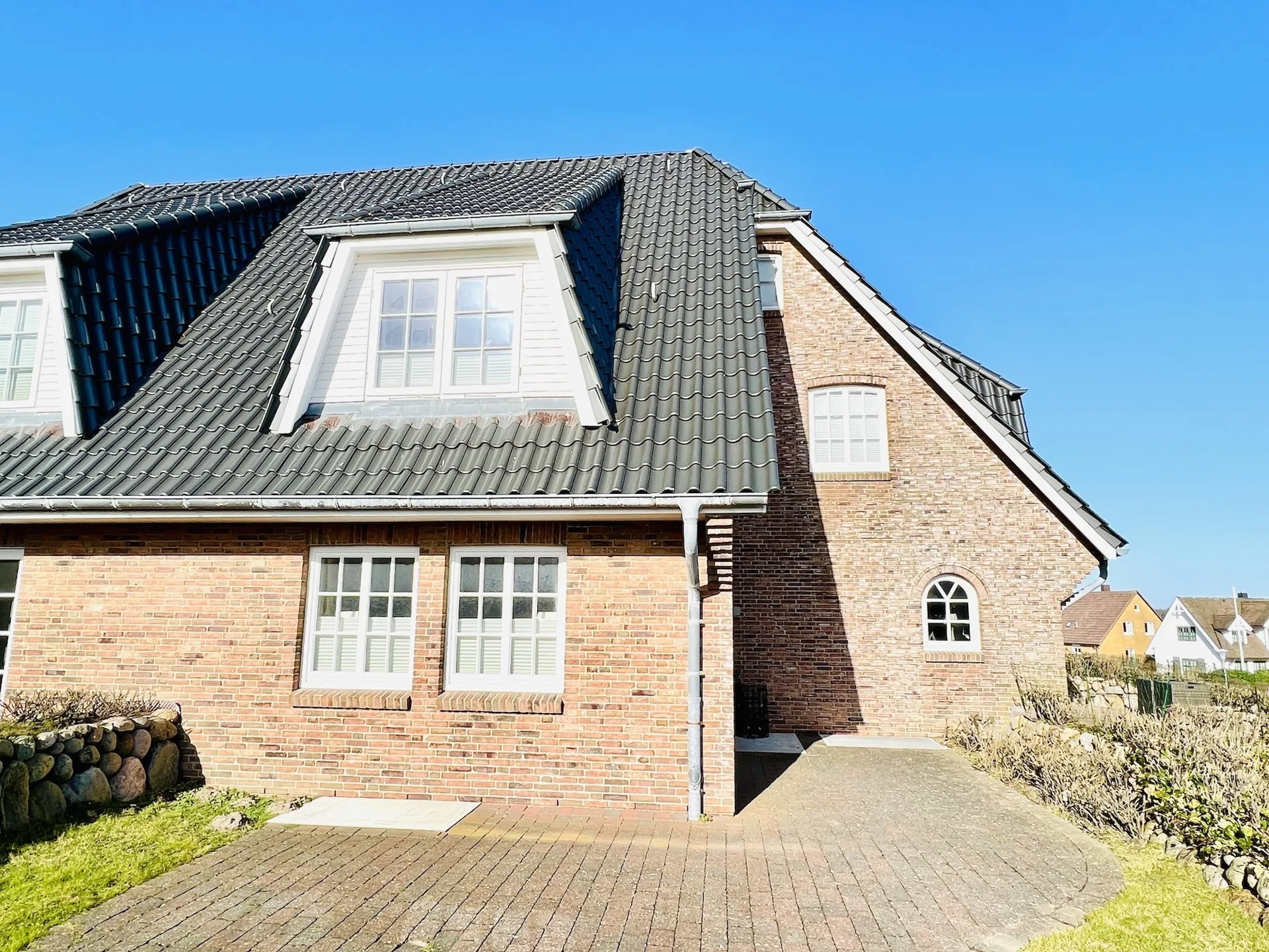 Bild - Erdgeschosswohnung auf einer Düne mit Blick über das Wattenmeer