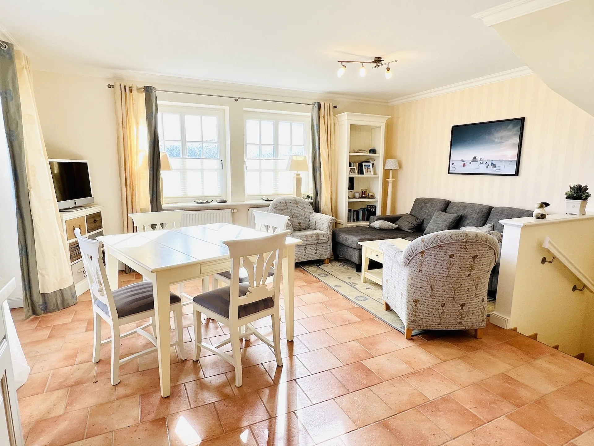 Bild - Erdgeschosswohnung auf einer Düne mit Blick über das Wattenmeer