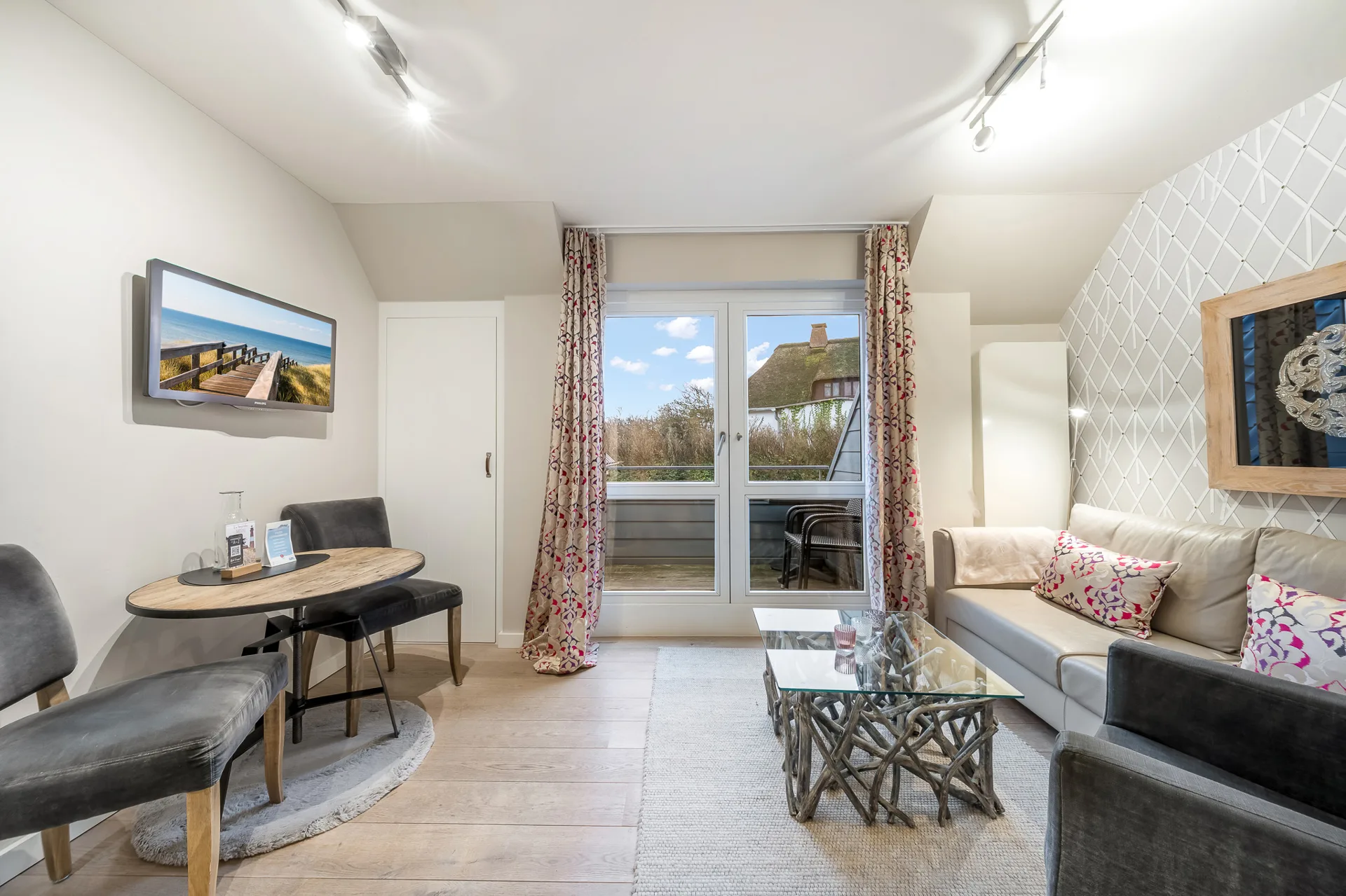Bild - Wohnen mit Hotelkomfort – Schönes Apartment in Leuchtturmnähe in Hörnum
