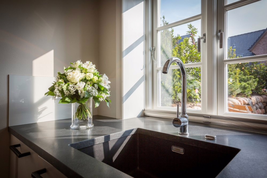 Bild - Schöne Dauer-Wohnung über zwei Ebenen in einem kernsanierten historischen Gebäude