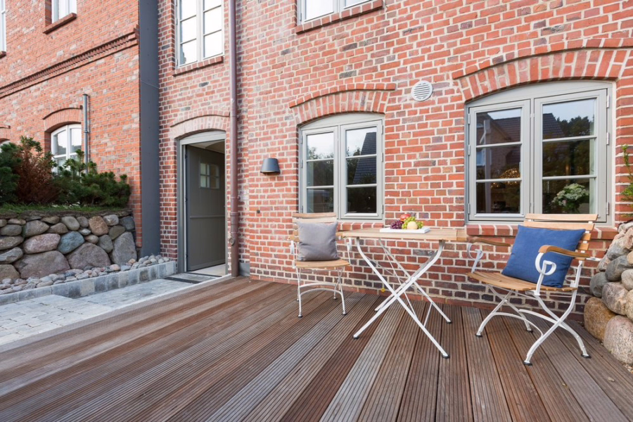 Bild - Schöne Dauer-Wohnung über zwei Ebenen in einem kernsanierten historischen Gebäude