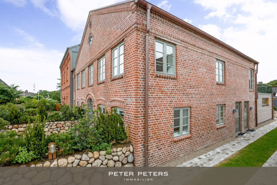 Titelbild - Schöne Dauer-Wohnung über zwei Ebenen in einem kernsanierten historischen Gebäude