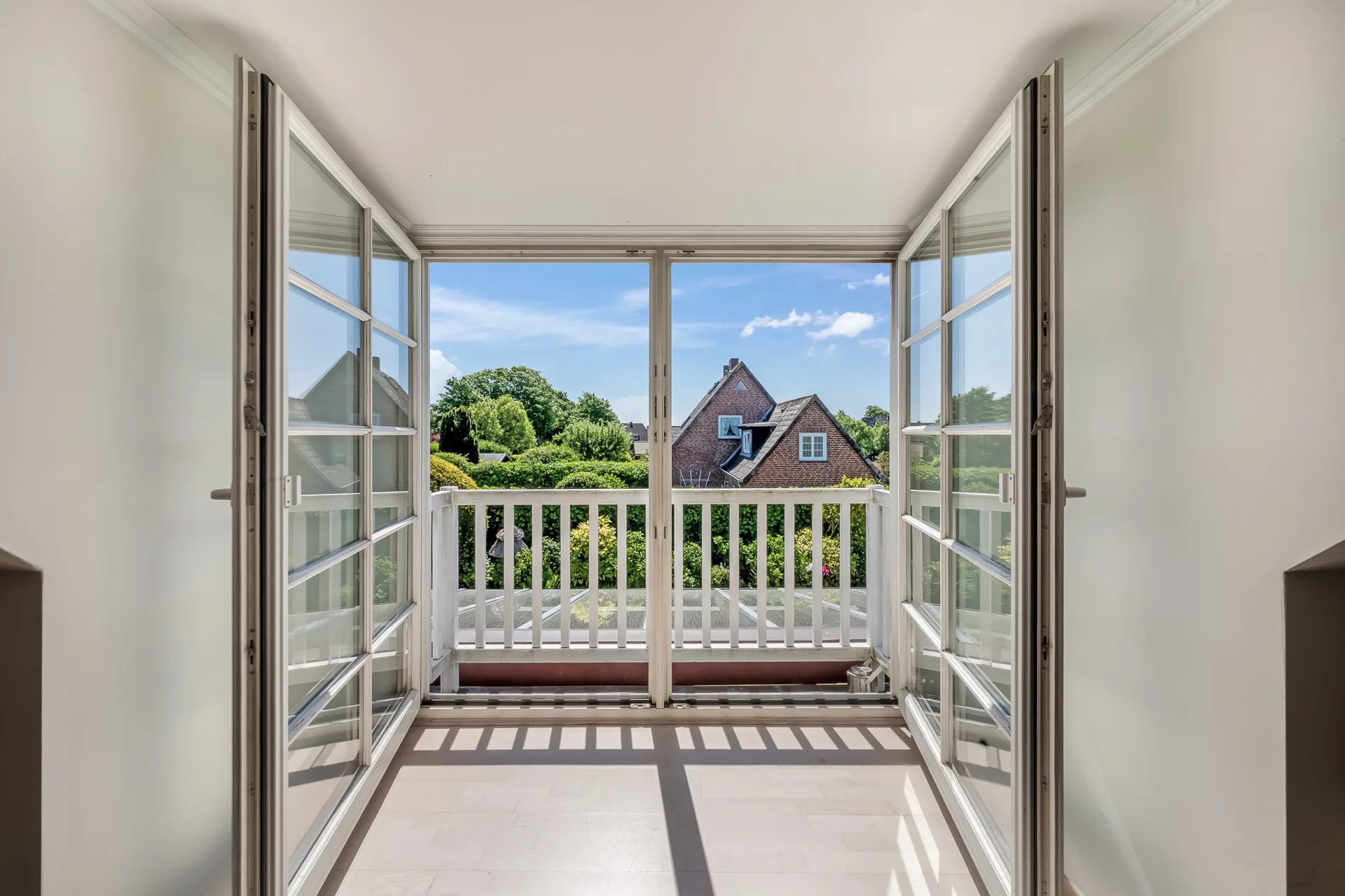 Bild - Saniertes Einzelhaus mit schönem Garten