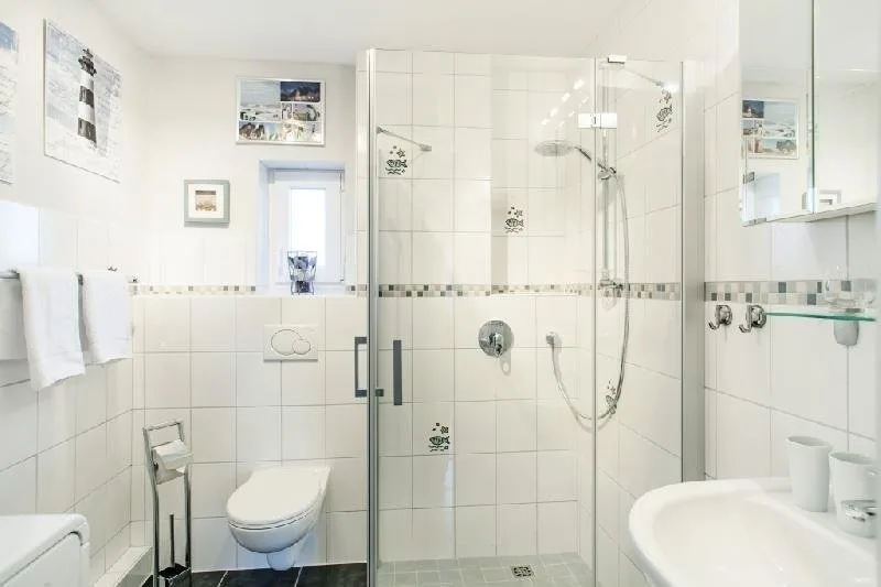 Bild - Doppelhaushälfte mit Dachterrasse und Garage nahe den Lister Dünen