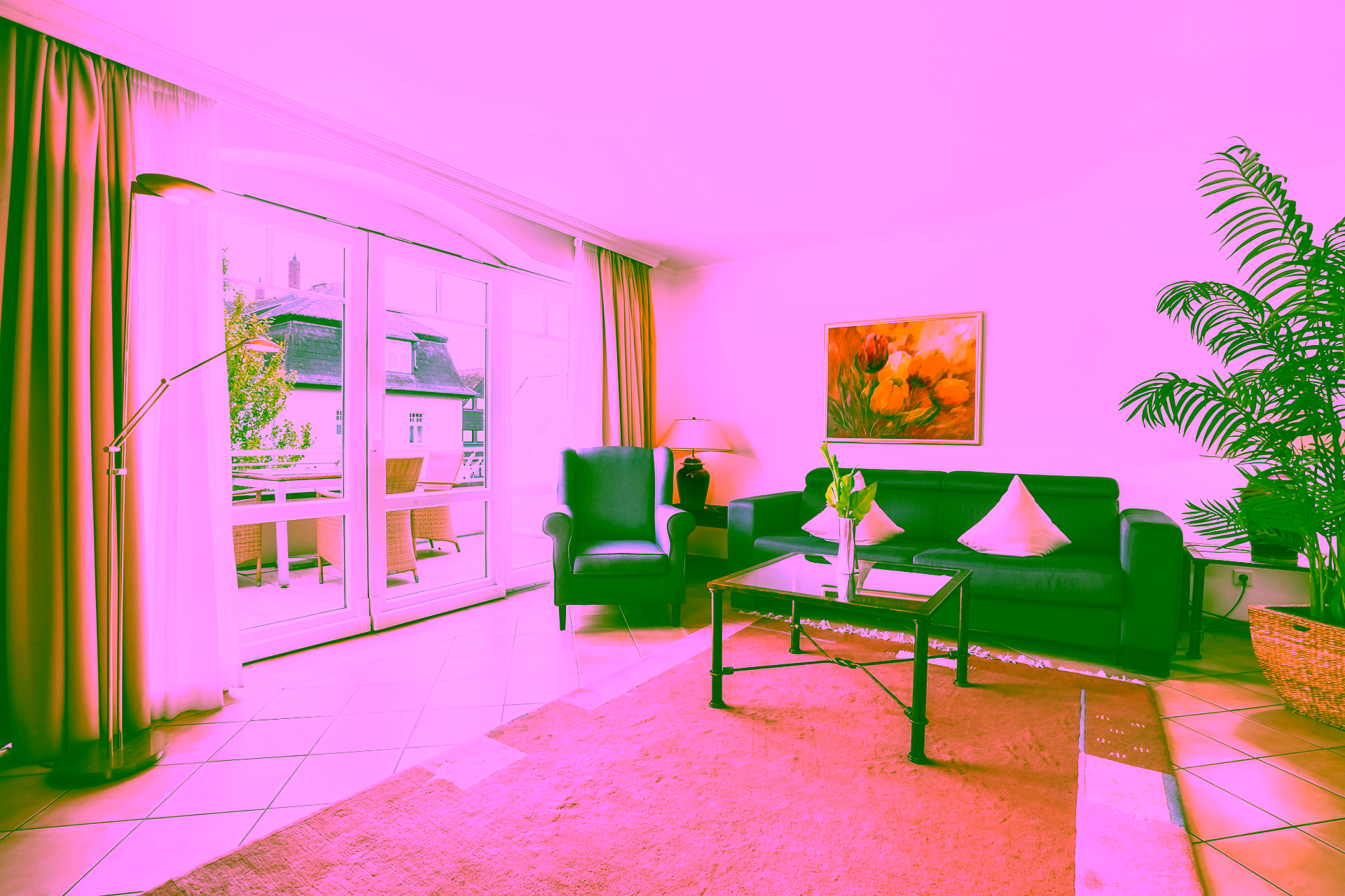 Charmante zwei Zimmer Wohnung im Herzen von Westerland mit Tiefgarage und Wellnessbereich - Bild (18032)