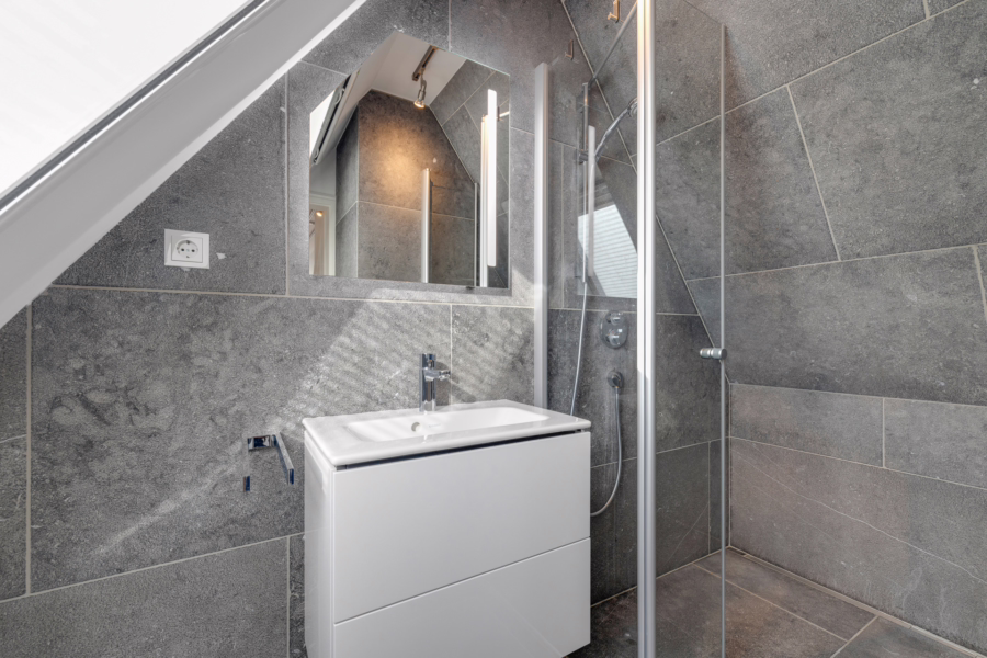 Bild - Schöne Haushälfte in ruhiger Lage von Wenningstedt