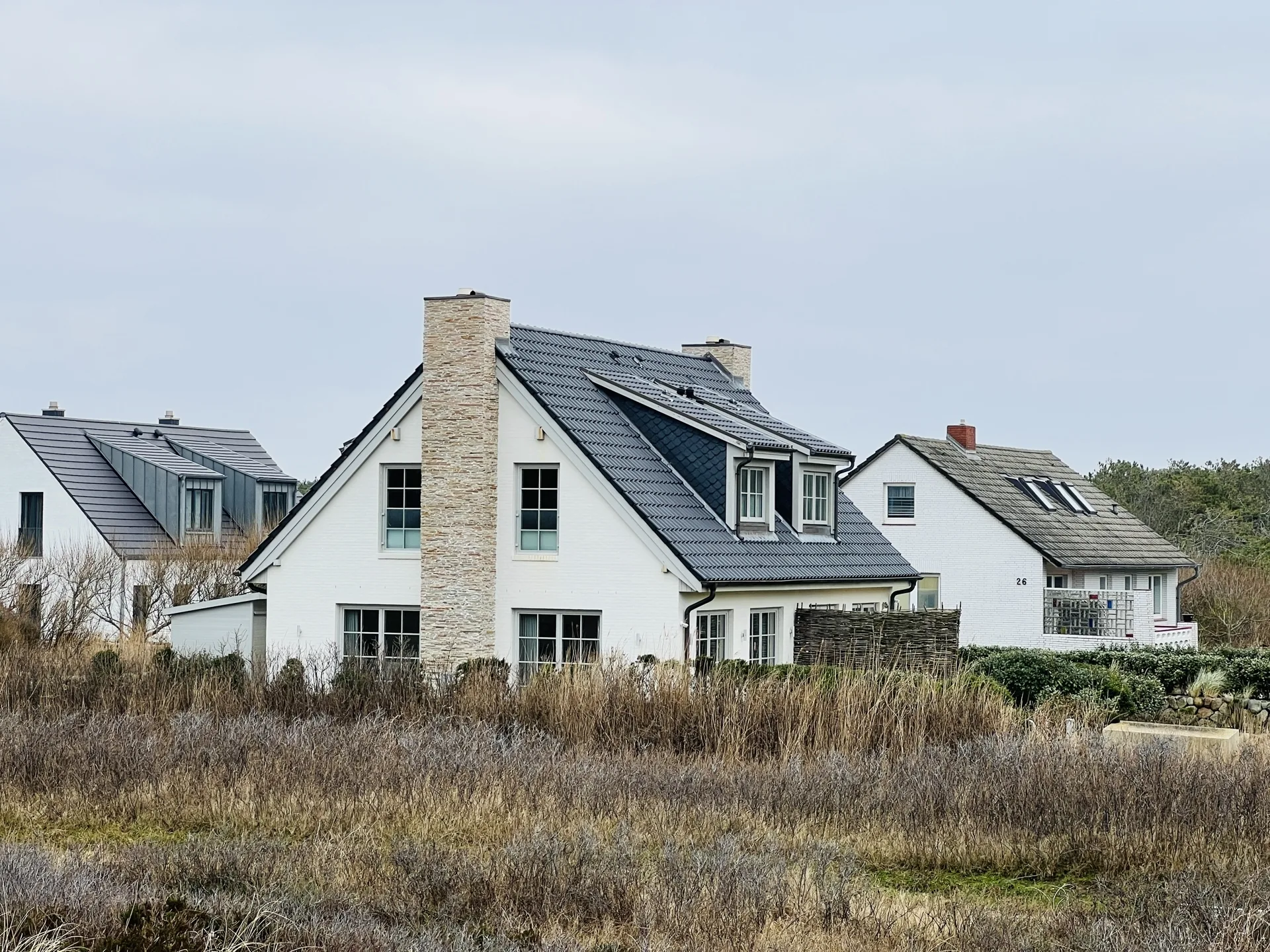 Bild - Moderne Haushälfte in 1. Reihe an den Rantumer Dünen (Dauerwohnraum)