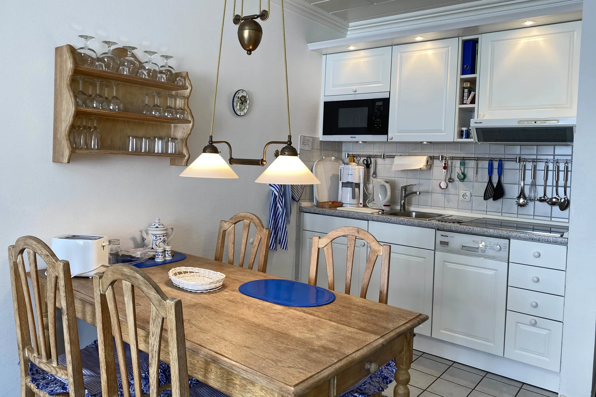 Bild - 3-Zimmer-Erdgeschosswohnung mit Südterrasse in Wenningstedt