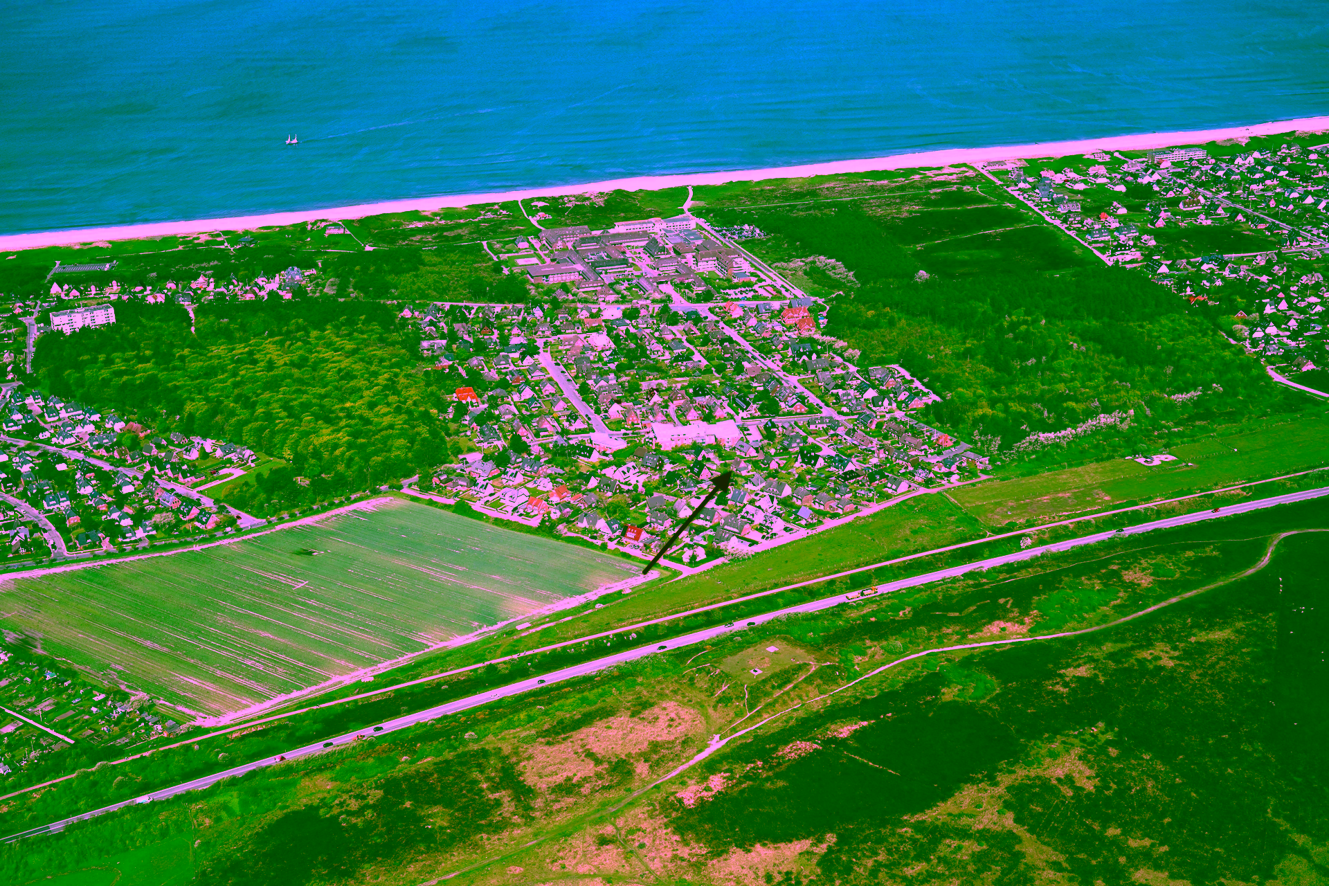 Einfamilienhaus im nördlichen Stadtgebiet von Westerland zum Sanieren oder neu bauen - Bild (27767)