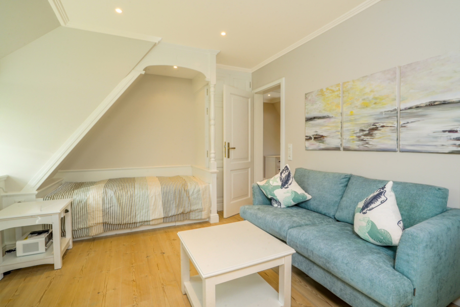 Bild - Schönes Domizil unter Reet in ruhiger Lage von Kampen