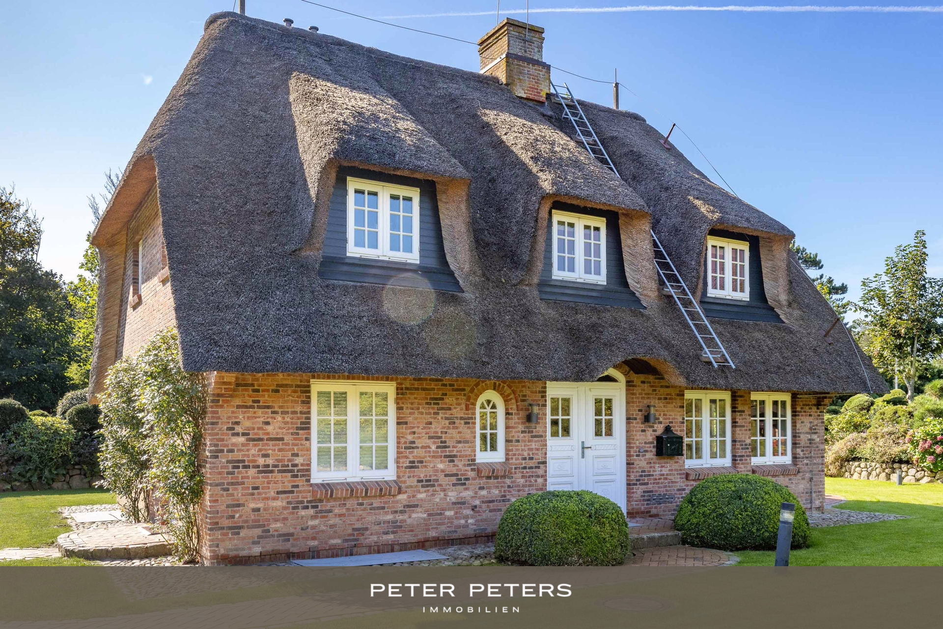 Schönes Domizil unter Reet in ruhiger Lage von Kampen, 25999 Kampen, Einfamilienhaus
