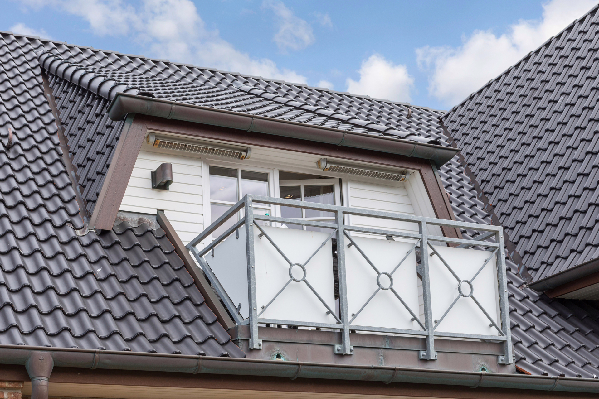 Bild - Hochwertige Dachgeschosswohnung in strandnaher Lage von Westerland
